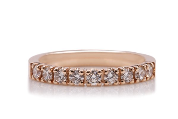 handgemaakte rouudgouden alliance ring met diamanten