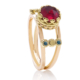 handgemaakte aparte bijzondere ring uit goud met robijn en diamanten