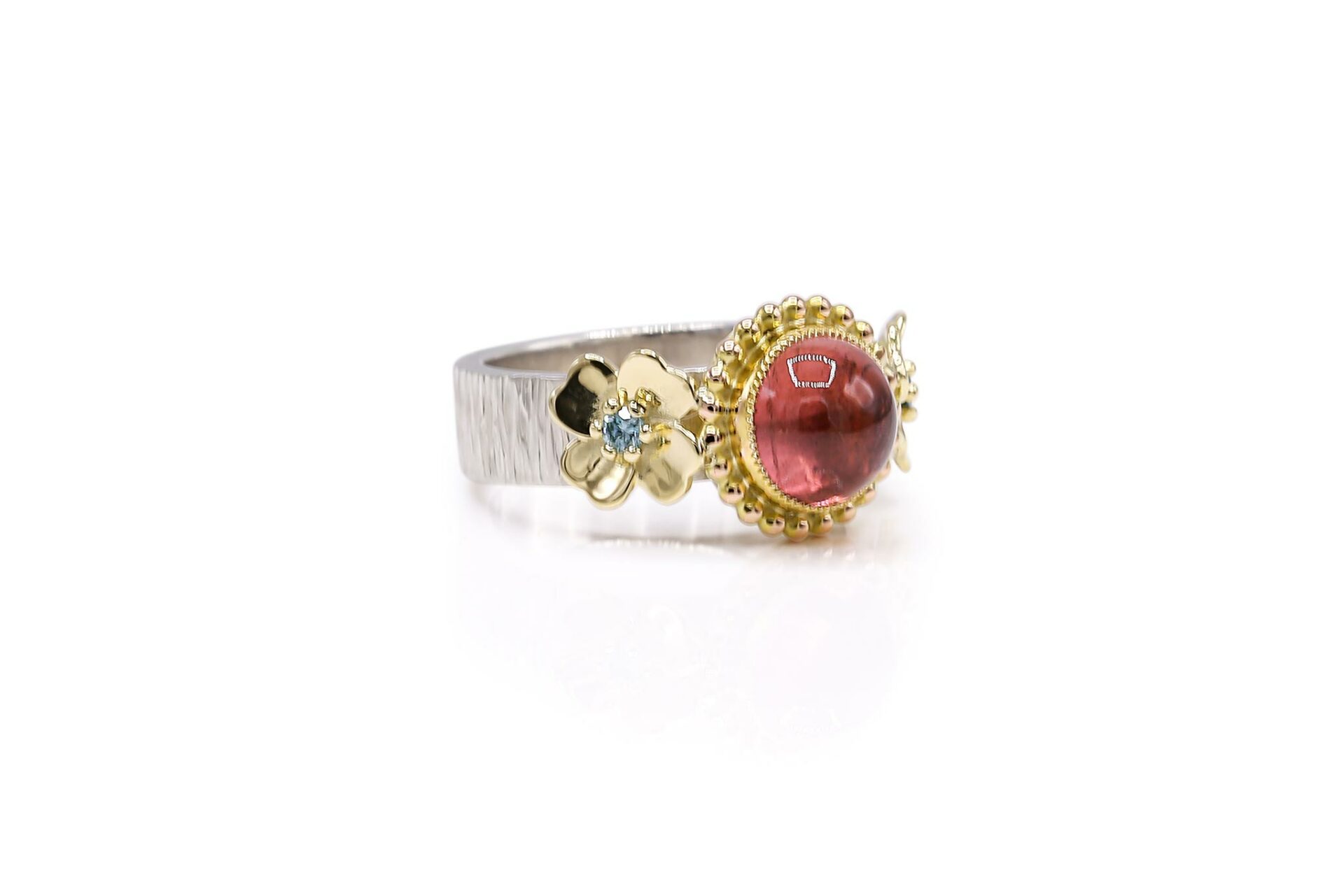 RG-9199-zilveren-ring-met-gouden-bollen,-roze-toermalijn-en-blauwe-diamanten-desktop