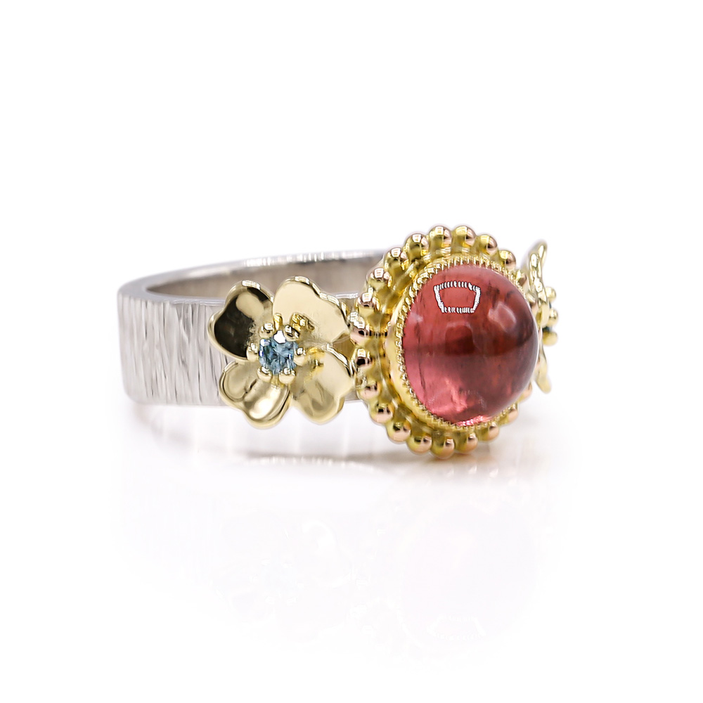 RG-9199-zilveren-ring-met-gouden-bollen,-roze-toermalijn-en-blauwe-diamanten-mobiel