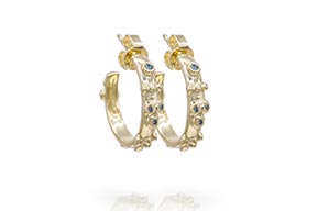 OC-4252-Gouden-creolen-met-blauwe-diamant-overview