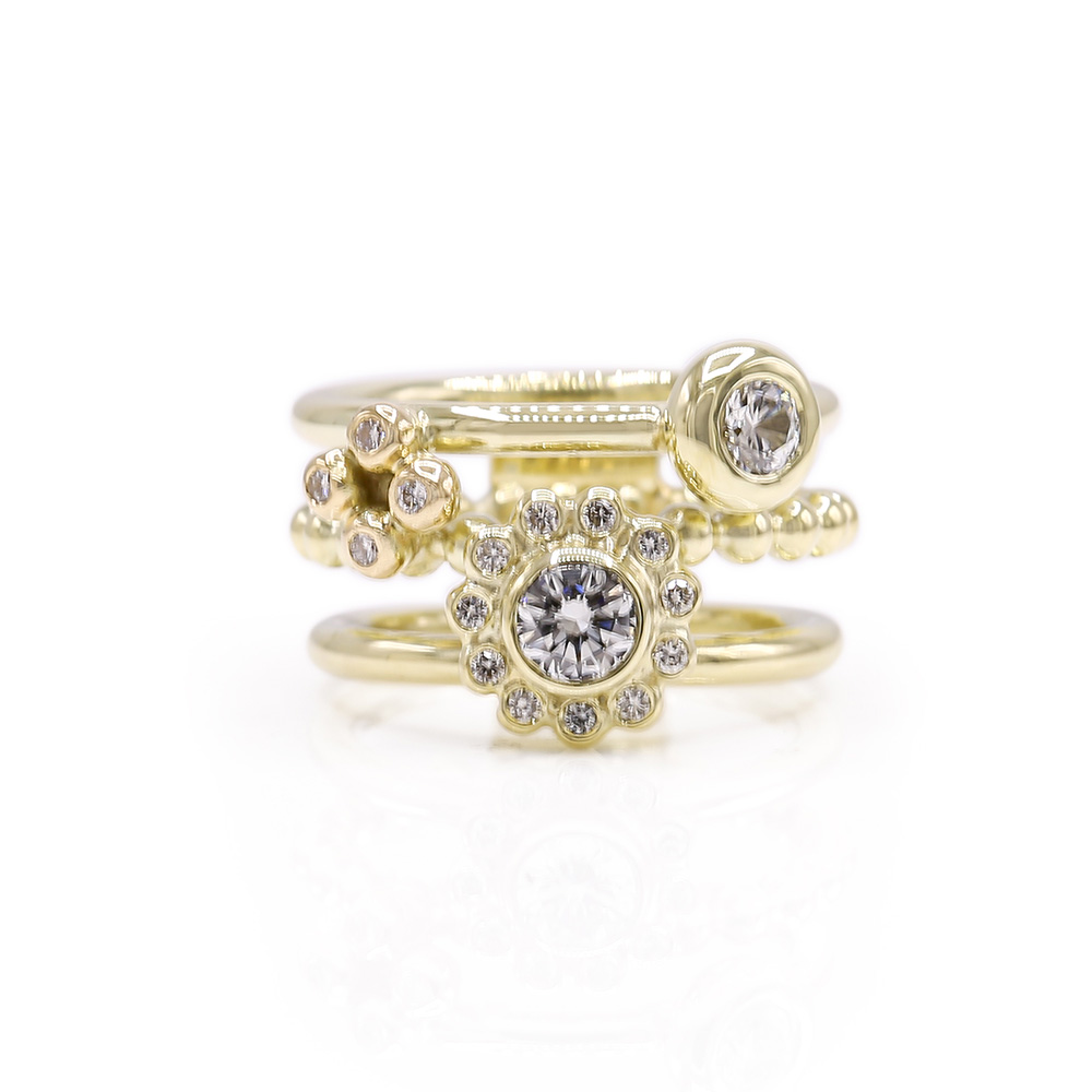 RG-9224-Geelgouden-ring-met-diamanten-in-de-zetting-MOBIEL-2