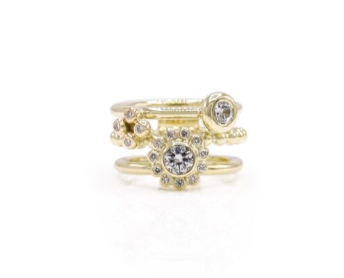 RG-9224-Geelgouden-ring-met-diamanten-in-de-zetting-dekstop-2