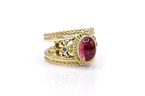 RG-9225-gouden-ring-met-roze-toermalijn-en-blauwe-diamant-overview