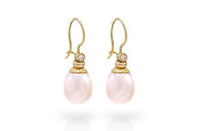 OC-4263-Gouden-oorhangers-met-diamant-en-parels-overview