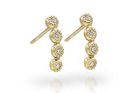 OC-4277-Geelgouden-oorstekers-met-diamant-overview