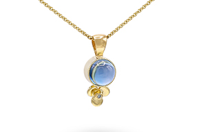 HS-3394-Gouden-hanger-met-cabochon-topaas-en-millegriffe-gezette-blauwe-diamant-overview