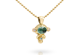 HS-3396-Gouden-hanger-met-cabochon-groene-toermalijn-en-blauwe-&-witte-diamant-overview